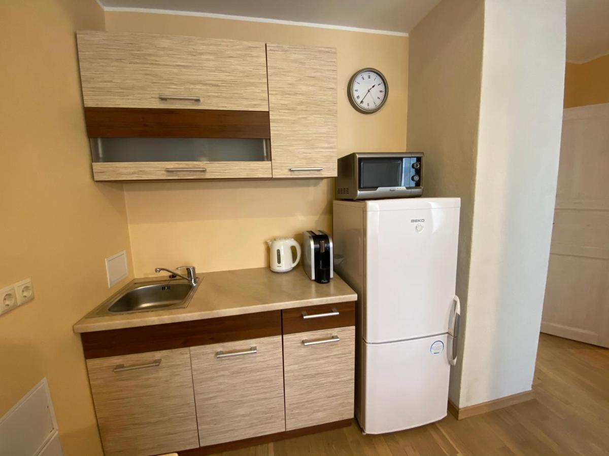 Posti Guest Apartment Haapsalu Esterno foto