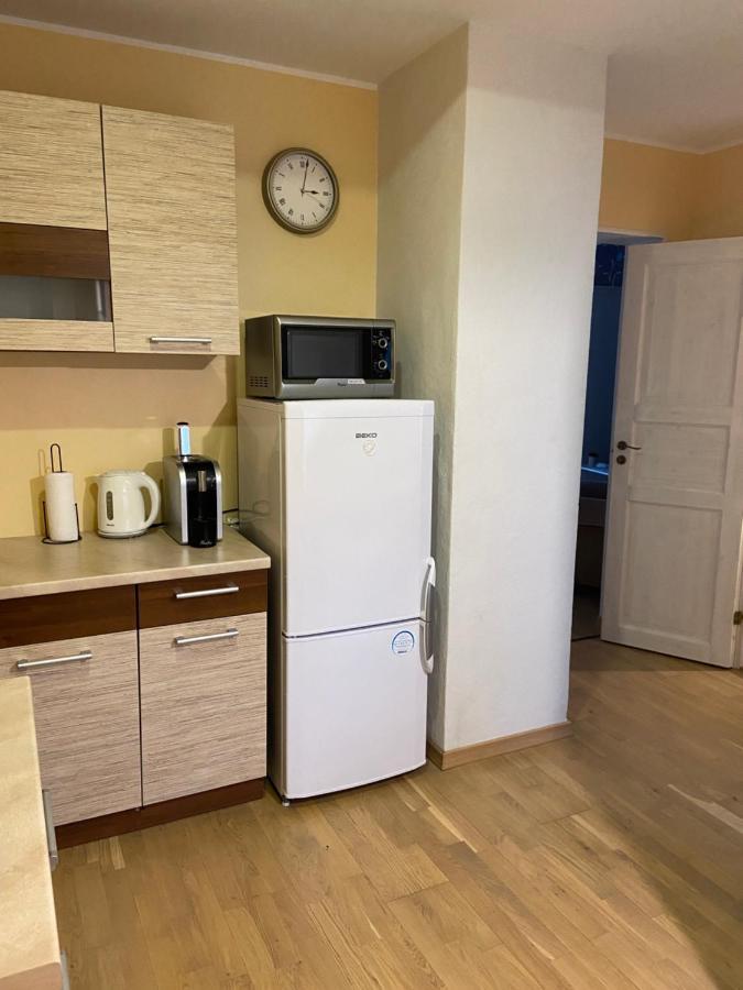 Posti Guest Apartment Haapsalu Esterno foto