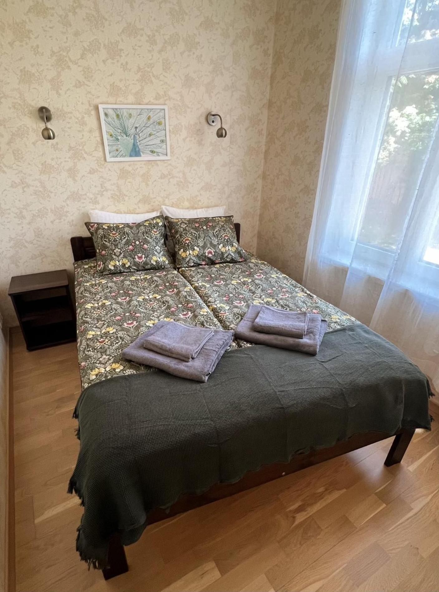 Posti Guest Apartment Haapsalu Esterno foto