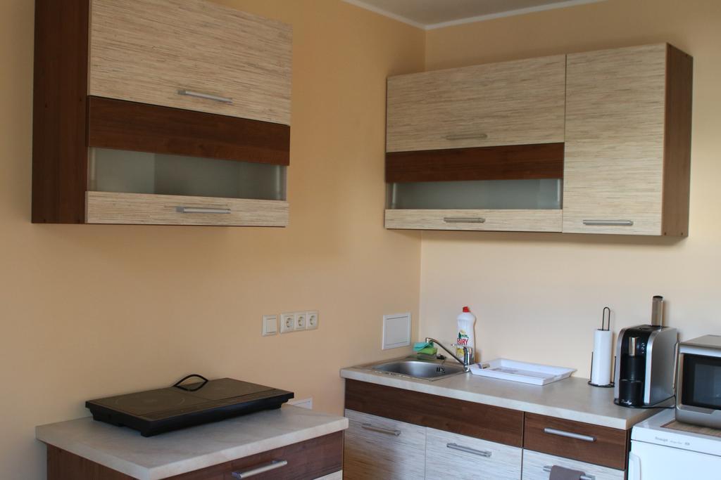 Posti Guest Apartment Haapsalu Esterno foto